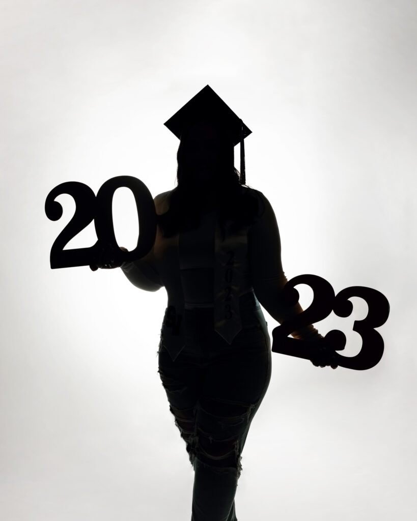 Class of 2023 Silhouette grad photos 
